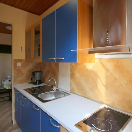 Franjo In Altstadtnaehe Mit Parkplatz Apartment *