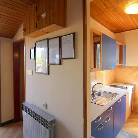 Franjo In Altstadtnaehe Mit Parkplatz Apartment Porec